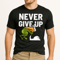 Never Give Up Frog Bird Choking Funny Motivation Performance Shirt