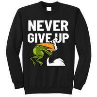 Never Give Up Frog Bird Choking Funny Motivation Sweatshirt