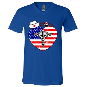 Nurses Heart In America Flag Cna Love Nurse Great Gift V-Neck T-Shirt