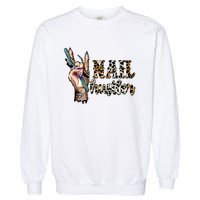 Nail Hustler Nail Tech Manicurist Nail Polish Art Nail Boss Garment-Dyed Sweatshirt