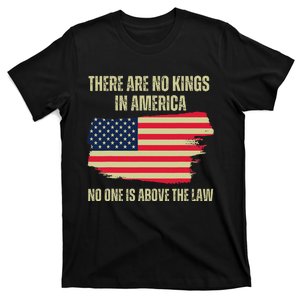 No Kings In America Trump 2024 Flag Design T-Shirt