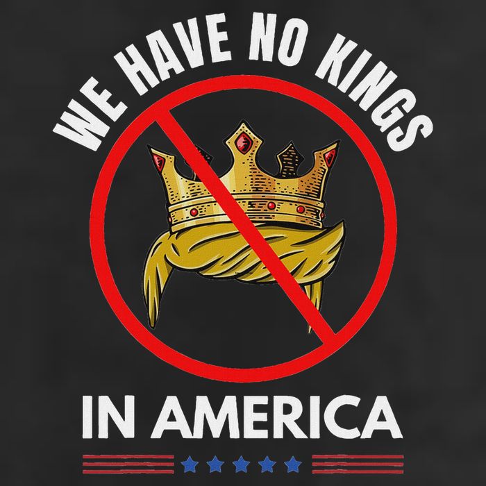 No Kings In America 7 Panel Mesh Trucker Snapback Hat