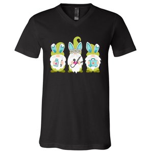 Nurses Love Happy Easter Nurse Life Funny Gnomes Stethoscope V-Neck T-Shirt