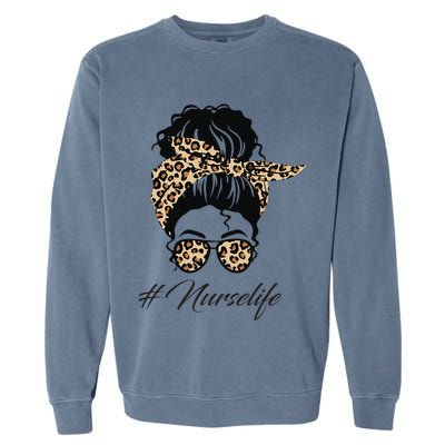 Nurse Life Leopard Messy Bun Hair Glasses Women Nurse Garment-Dyed Sweatshirt