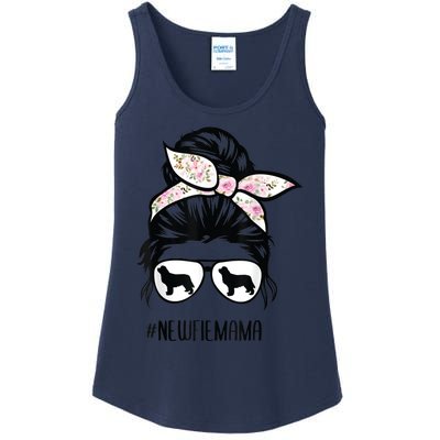 Newfie Mom Dog Messy Bun Hair Glasses Newfoundland Dog Mom Ladies Essential Tank