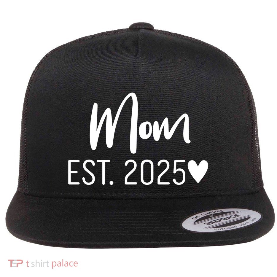 New Mom Est. 2025 Flat Bill Trucker Hat