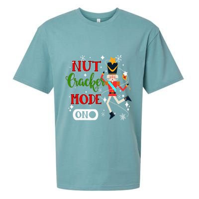 Nutcracker Mode On Nutcracker Christmas Sueded Cloud Jersey T-Shirt