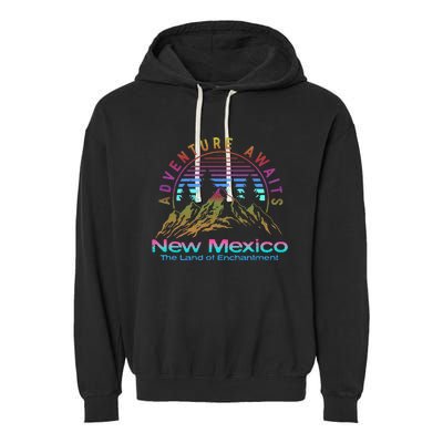 New Mexico State Retro Vintage Outdoors & NM Mountains Garment-Dyed Fleece Hoodie