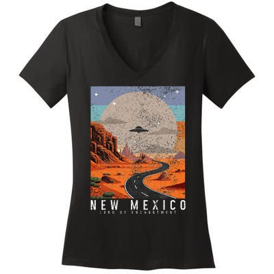 New Mexico The Land Of Enchantment Pride Ufo Women's V-Neck T-Shirt