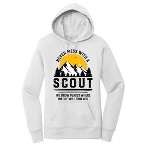 Never Mess With A Scout Funny Camping Proud Scout Scouting Women's Pullover Hoodie