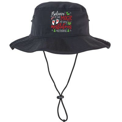 NICU Nurse Believin Magic Of Tiny Mistletoe Christmas Legacy Cool Fit Booney Bucket Hat