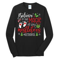 NICU Nurse Believin Magic Of Tiny Mistletoe Christmas Tall Long Sleeve T-Shirt