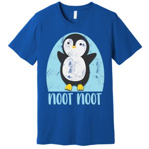 Noot Noot Funny Penguin Bird Sound Christmas Winter Penguin Gift Premium T-Shirt