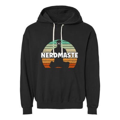 Nerdmaste Nerd Geek Yoga Gamer Fun Cute Hipster Retro Sunset Garment-Dyed Fleece Hoodie