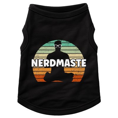 Nerdmaste Nerd Geek Yoga Gamer Fun Cute Hipster Retro Sunset Doggie Tank