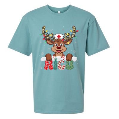 Nicu Nurse Reindeer Nurse Hat Christmas Light Women Girl Sueded Cloud Jersey T-Shirt