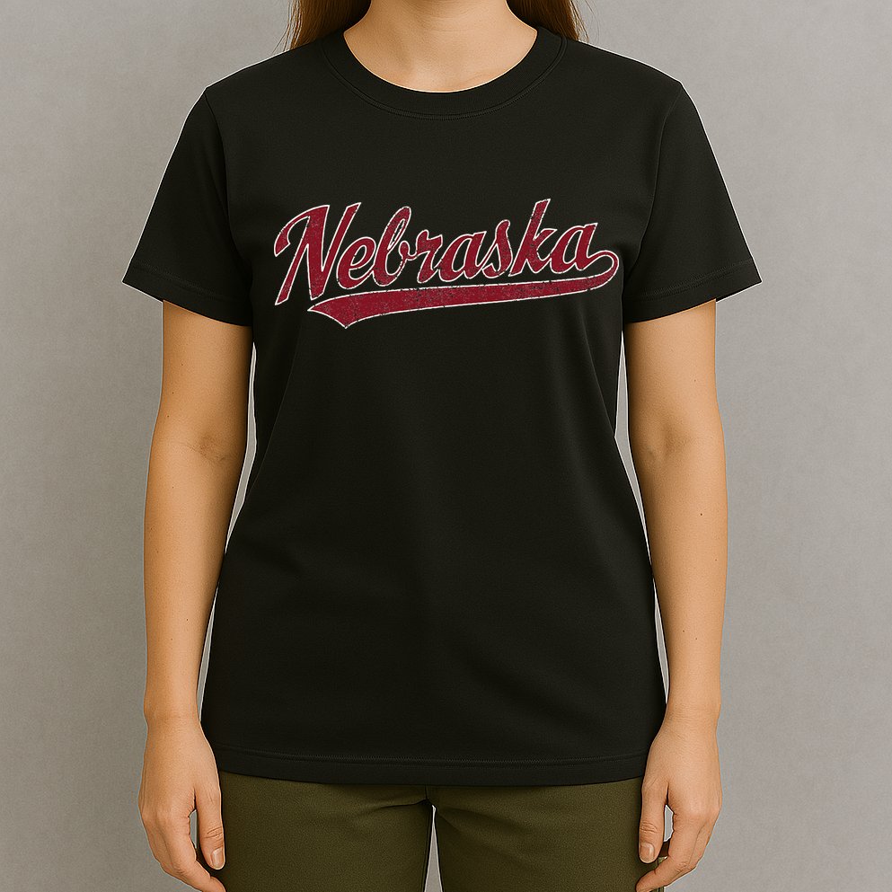 Nebraska NE Vintage Sports Design Retro Script T-Shirt