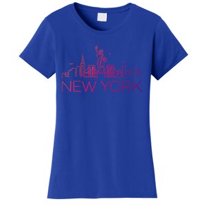 Nyc New York City Skylines Statue Of Liberty Birds Cute Gift Women's T-Shirt