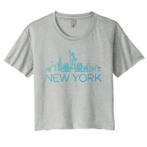 Nyc New York City Skylines Statue Of Liberty Birds Cute Gift Women's Crop Top Tee