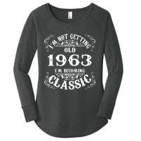 Not Old I Am Classic 1963 60th Birthday Gift For 60 Year Old Women's Perfect Tri Tunic Long Sleeve Shirt