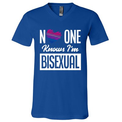 No One Knows I'm Bisexual Bi Pride Bisexual Gift V-Neck T-Shirt