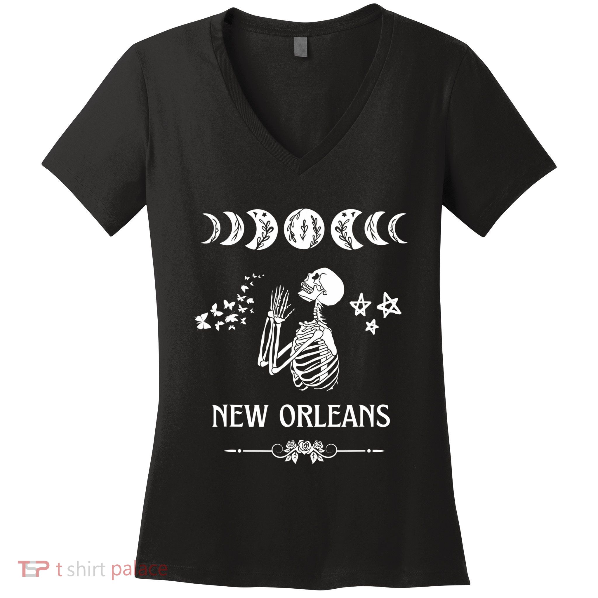 New Orleans Spooky Goth Nola Louisiana Halloween Gothic Women's V-Neck T-Shirt