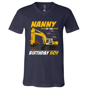 Nanny Of The Birthday Boy Construction Birthday Party V-Neck T-Shirt