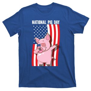 National Pig Day Dabbing Usa Flag Gift T-Shirt