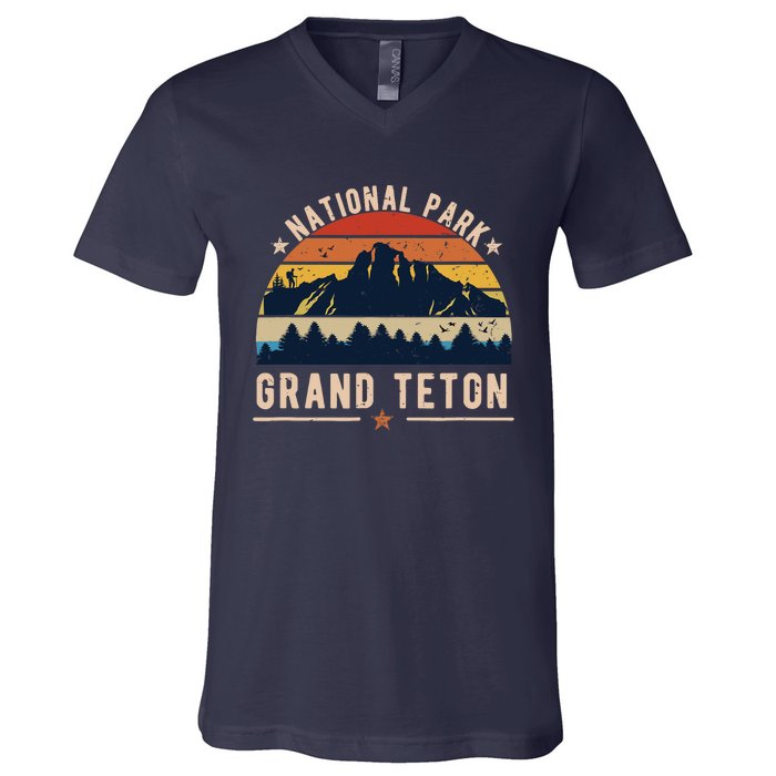 National Park Grand Teton Vintage Retro Souvenir V-Neck T-Shirt