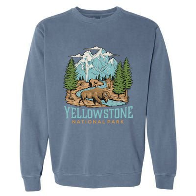 National Park Vintage Wyoming Parks Lover Adventure Outdoors Camping Travel Garment-Dyed Sweatshirt