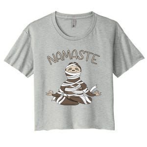 Namaste Sloth Doing Yoga Zen Yogi Love Peace Funny Namastay Great Gift Women's Crop Top Tee