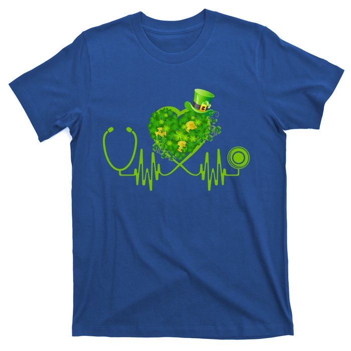 Nurse Stethoscope Heart Shamrock Irish Nurse St Patricks Day Gift T-Shirt