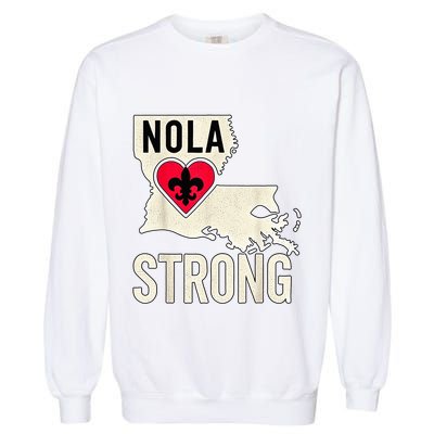 Nola Strong Louisiana Map Heart Supporting New Orleans 2025 Garment-Dyed Sweatshirt