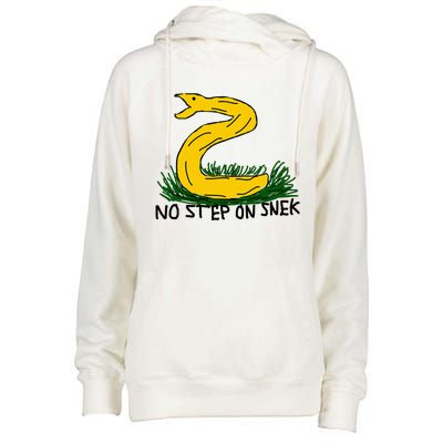 No Step On S.N.E.K Funny Bad Drawing Snake Parody Womens Funnel Neck Pullover Hood