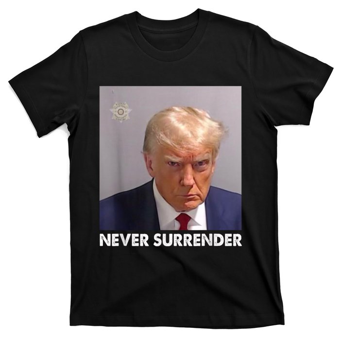 Never Surrender Pro Trump T-Shirt