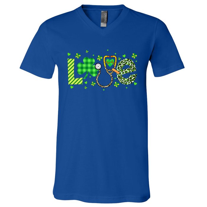 Nurse Shamrock St Patricks Day Leopard Stethoscope Nursing Funny Gift V-Neck T-Shirt