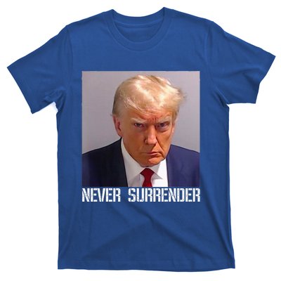 Never Surrender Trump Legend Trump Free Trump T-Shirt