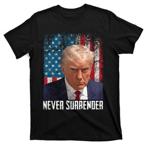 Never Surrender Trump Mug Shot 2024 President American Flag T-Shirt