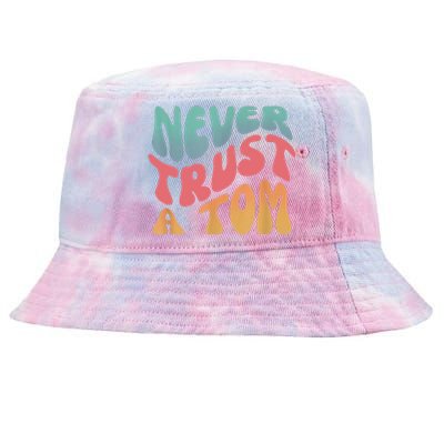 Never Trust A Tom Team Ariana Tie-Dyed Bucket Hat