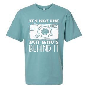 Not The Camera But WhoS Behind Photography Photographer Sueded Cloud Jersey T-Shirt