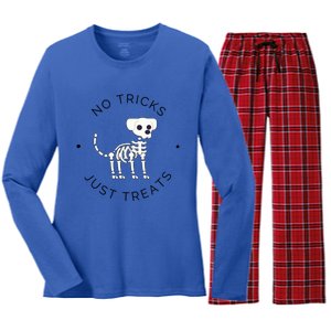 No Tricks Just Treats Dog Halloween Cute Skeleton Dog Great Gift Women's Long Sleeve Flannel Pajama Set 