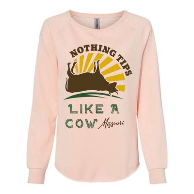 Nothing Tips Like A Cow Missouri Womens California Wash Sweatshirt