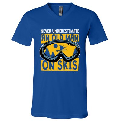 Never Underestimate An Old On Skis Skiing Dad Grandpa Gift V-Neck T-Shirt