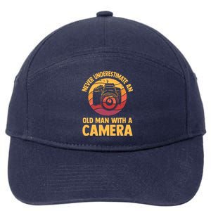 Never Underestimate An Old Man With A Camera Photography 7-Panel Snapback Hat