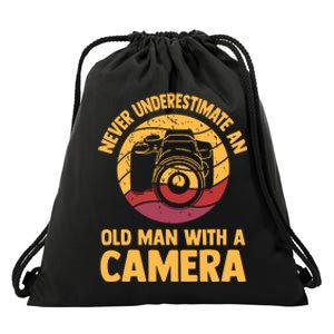 Never Underestimate An Old Man With A Camera Photography Drawstring Bag