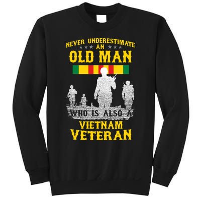 Never Underestimate An Old Man Vietnam Veteran Gift Sweatshirt