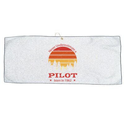 Never Underestimate A Pilot Born In 1962 Large Microfiber Waffle Golf Towel