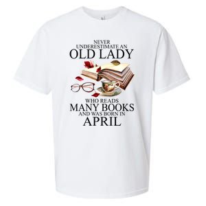 Never Underestimate An Old Lady Who Reads Many Books Gift Sueded Cloud Jersey T-Shirt