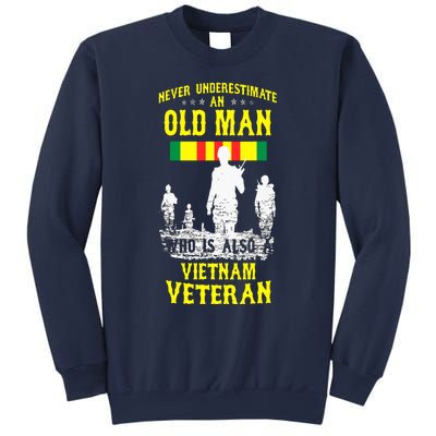 Never Underestimate An OLD MAN Vietnam Veteran Sweatshirt