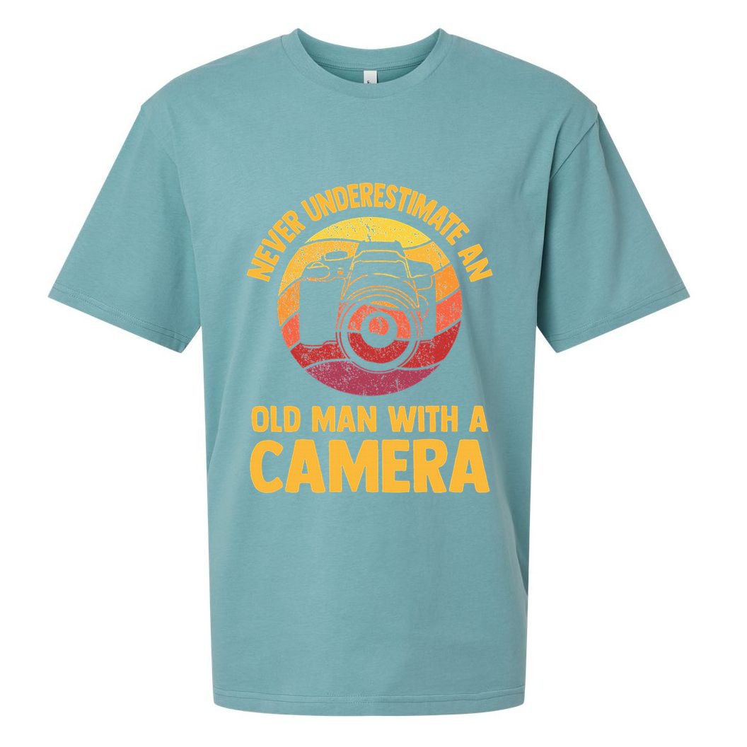 Never Underestimate An Old Man With A Camera Photography Sueded Cloud Jersey T-Shirt